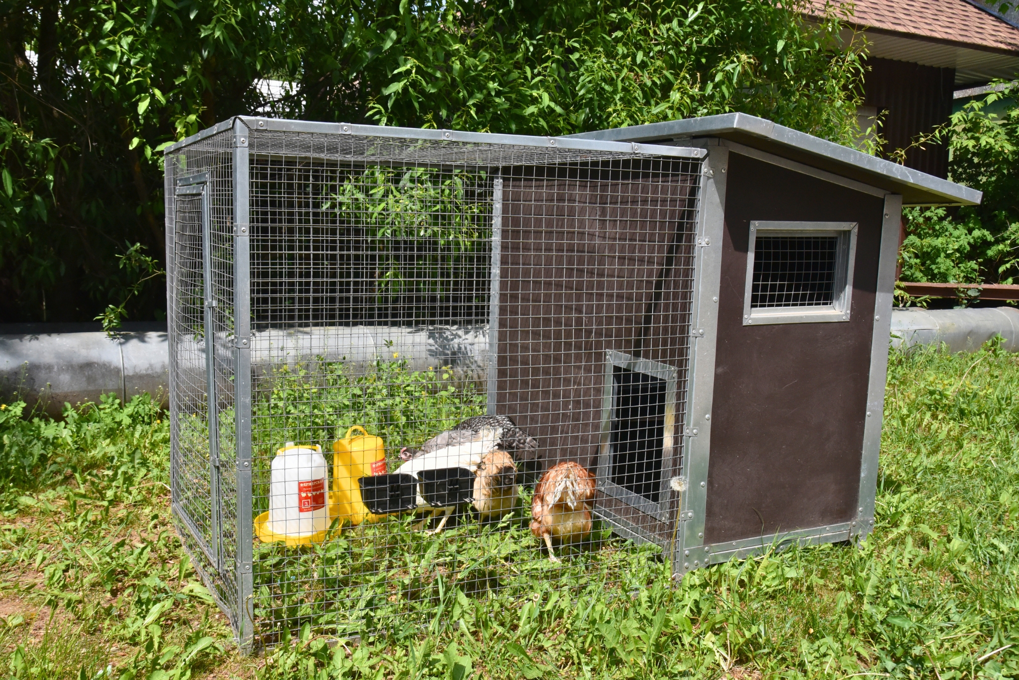 Утеплённый домик с выгулом "Лужайка-1". Фото 23