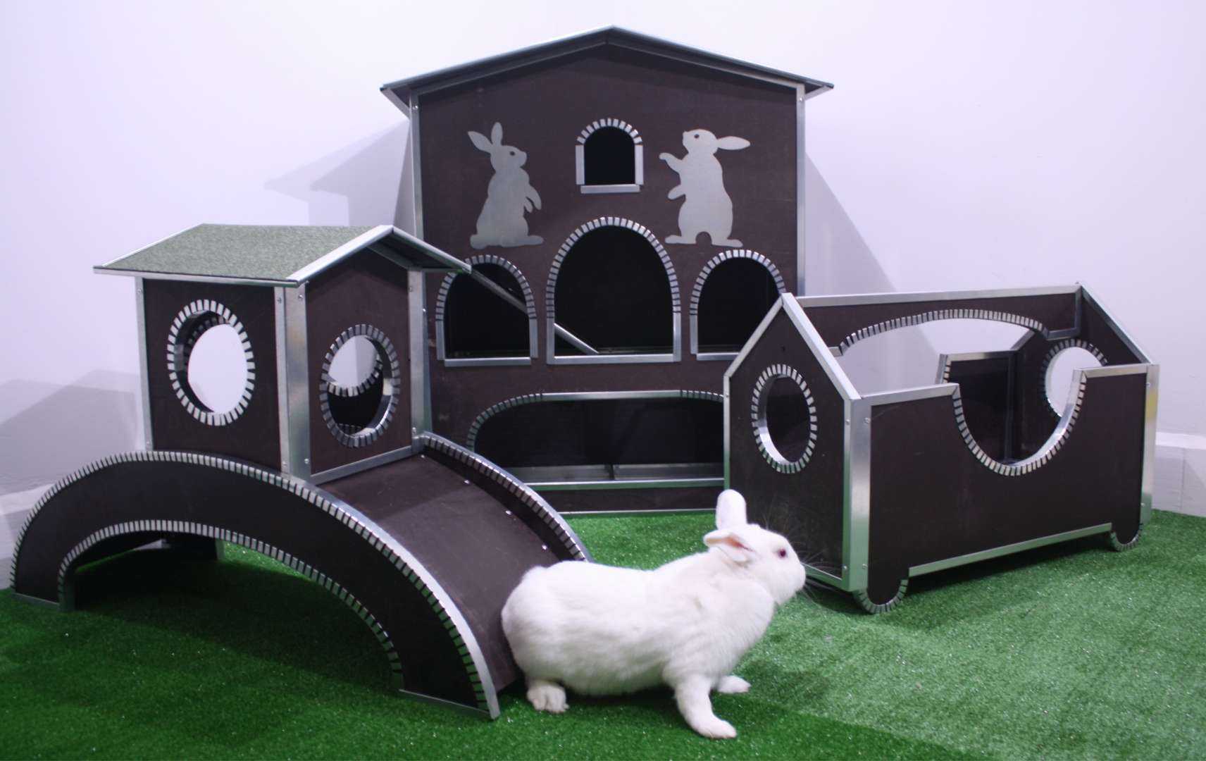 Лазелка для декоративных кроликов "Замок". Фото 1