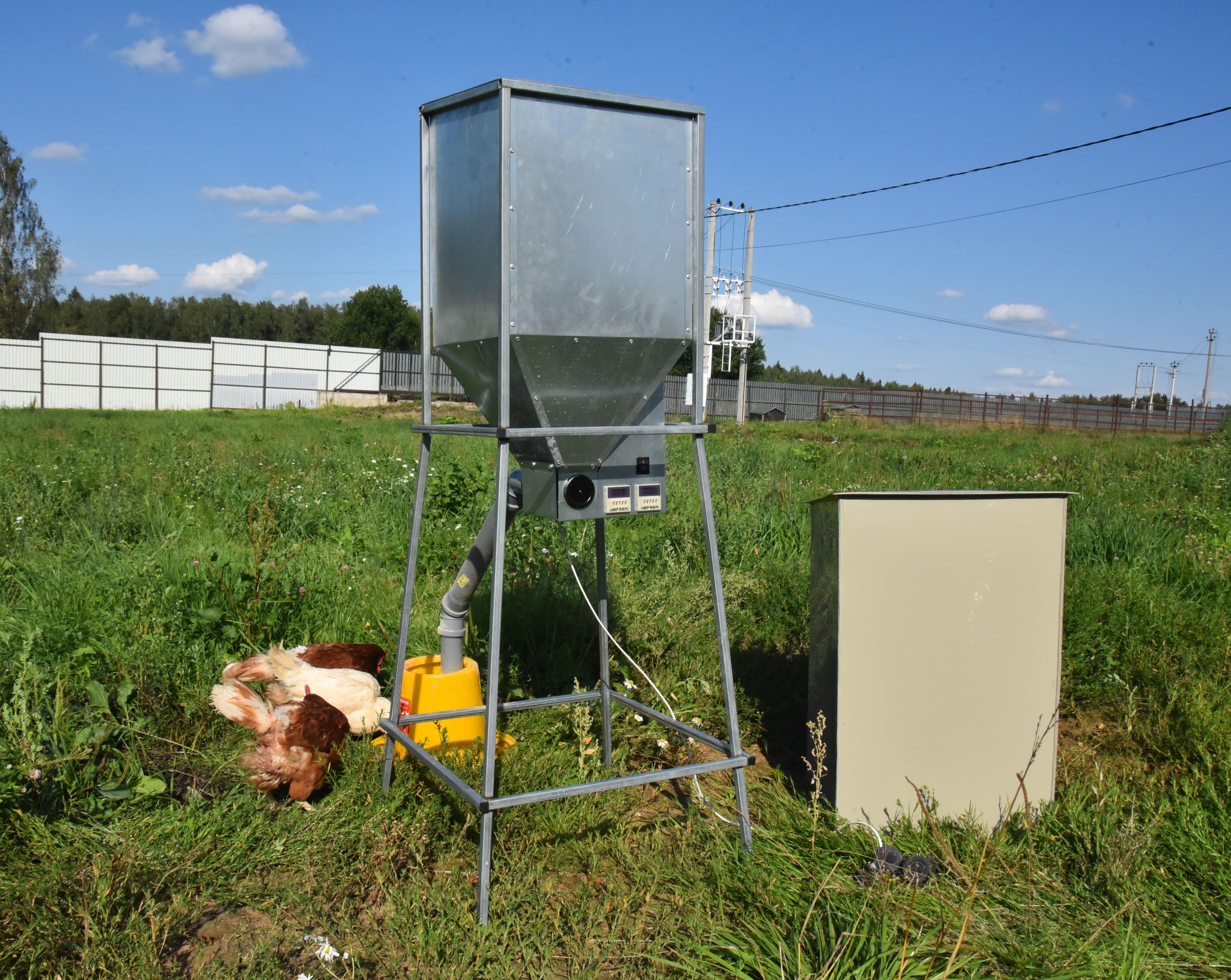 Бункер кормовой автоматический "Дозатор 90". Фото 10
